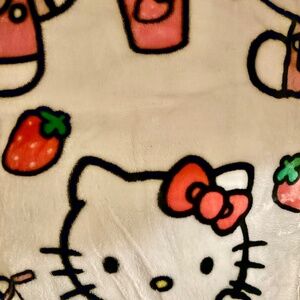 Hello kitty blanket